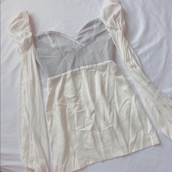 LPA dolly sheer sleeve dress ♡ - Picture 2 of 4